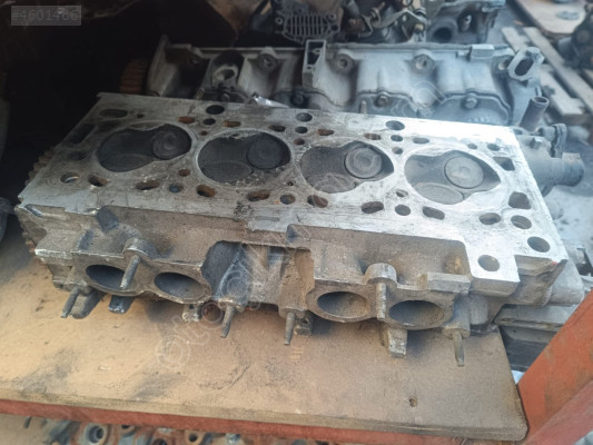 Citroen saxo silindir kapağı