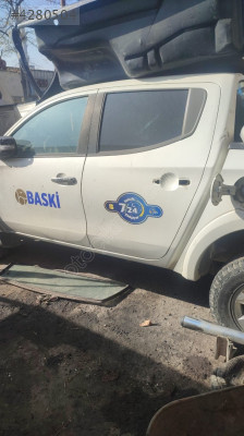 MITSUBISHI L200 SOL ARKA KAPI