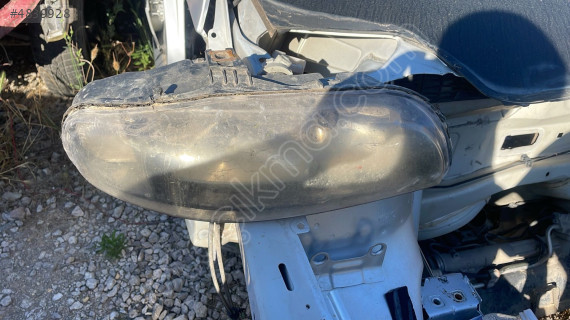 Fiat Marea sağ ön far