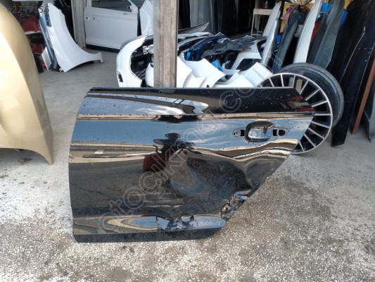AUDİ A5 SOL ARKA KAPI