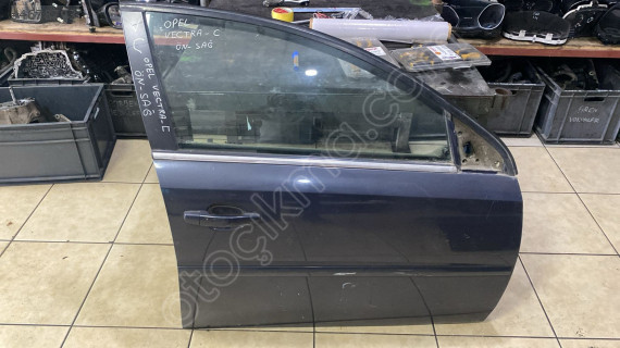 OPEL VECTRA C SAĞ ÖN KAPI