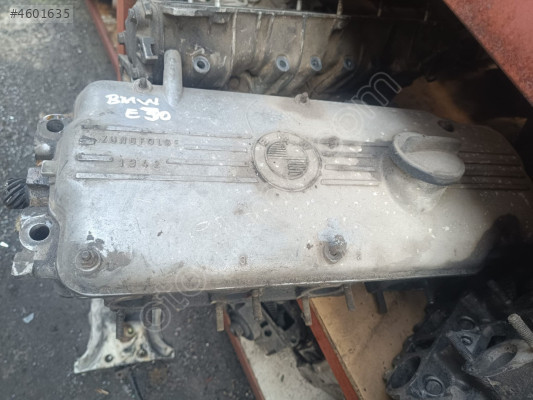 Bmw E30 silindir kapağı