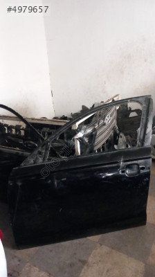 Audi a6 sol ön kapı çıkma