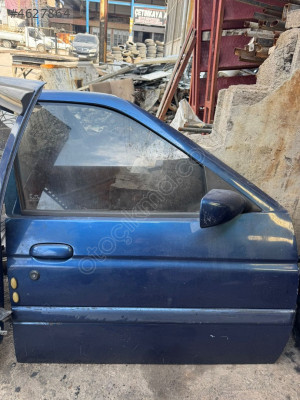FORD ESCORT SAG ÖN KAPI