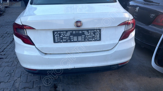 Fiat Egea sol arka stop