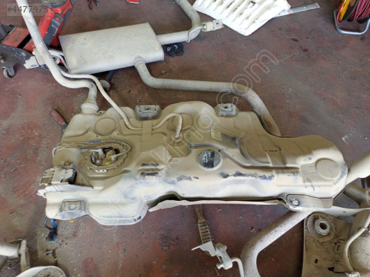AUDİ A3 MAZOT DEPOSU