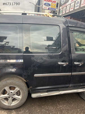 VOLKSWAGEN CADDY SAĞ ARKA SÜRGÜLÜ KAPI ÇIKMA
