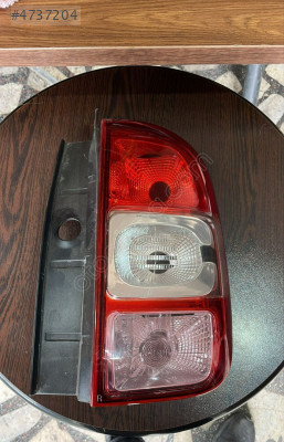 DACİA DUSTER SAĞ ARKA STOP