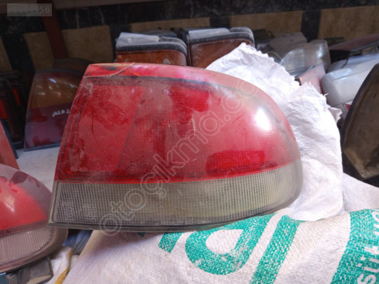 Mazda 626 Hb sağ arka stop