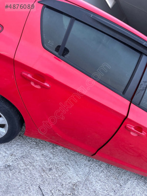 2013 HYUNDAİ İ20 SAĞ ARKA KAPI