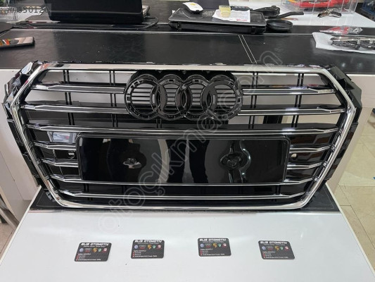 AUDİ A4 ÖN PANJUR