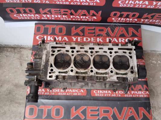 RENAULT LAGUNA 2.0 SİLİNDİR KAPAĞI