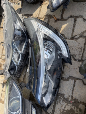Renault Talisman sol ön far