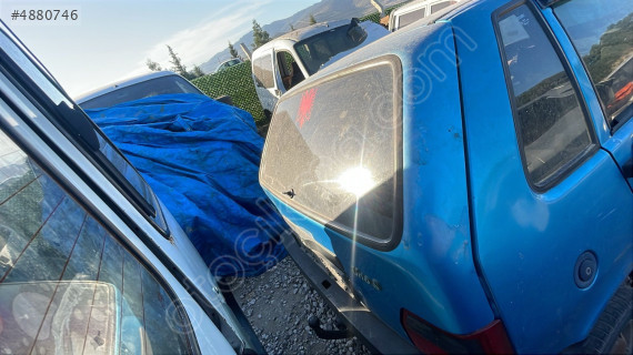 Fiat uno bagaj kapağı
