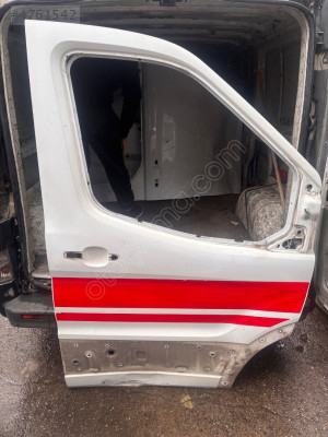 Transit sağ ön kapı
