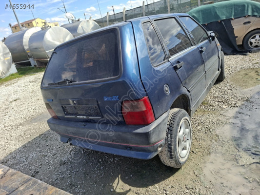 FIAT UNO SAĞ ARKA KAPI