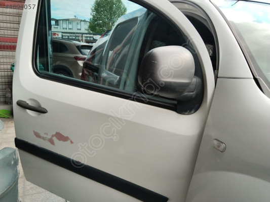 2018 Renault Kangoo SAĞ ÖN KAPI