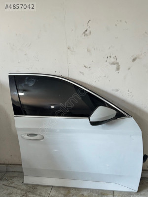 Skoda süper sağ ön kapı dolu