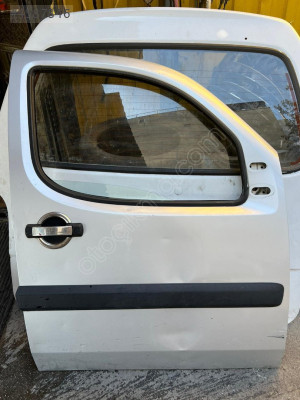 FİAT DOBLO SAG ÖN KAPI