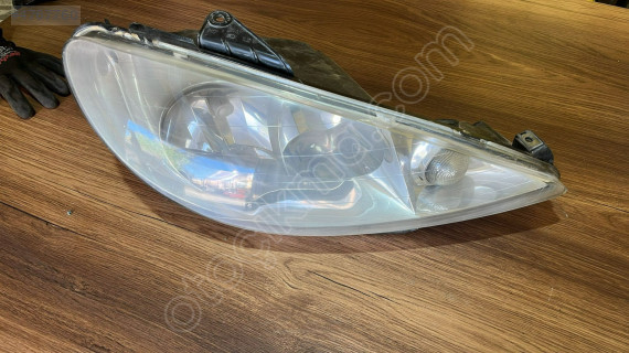 PEUGEOT 206 SAĞ FAR