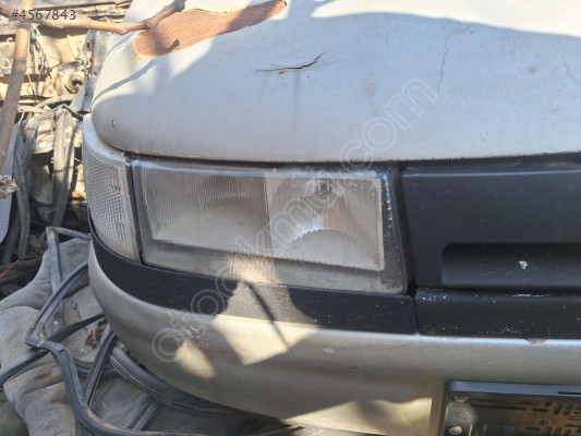 Lada Vega sağ ön far