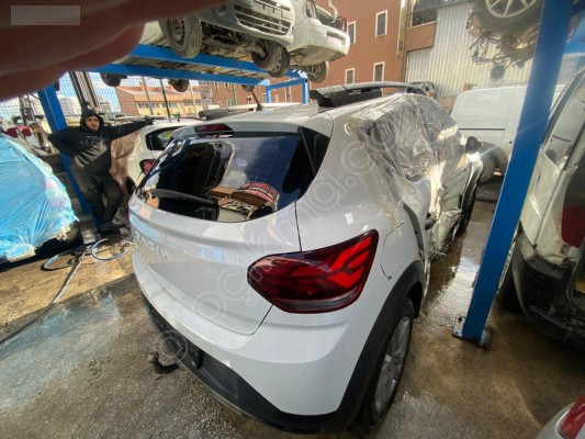 DACİA SANDERO ARKA STOP