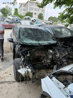 Toyota auris Göğüs