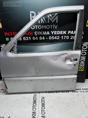 Nissan Terrano Sol Ön Kapı