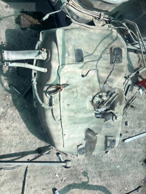 Mazda 323 Yakıt Deposu