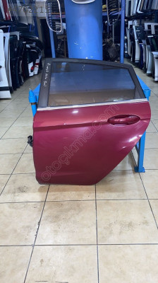 FORD FİESTA SOL ARKA KAPI