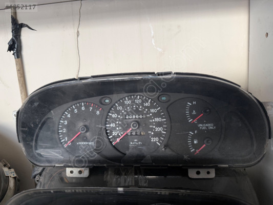Kia Shuma gösterge paneli