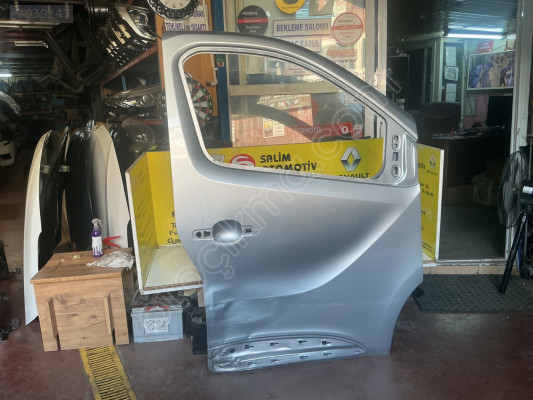 RENAULT TRAFİC 4 SOL ÖN KAPI TRAFİK ÖN SOL KAPI ÇIKMA ORJİNAL