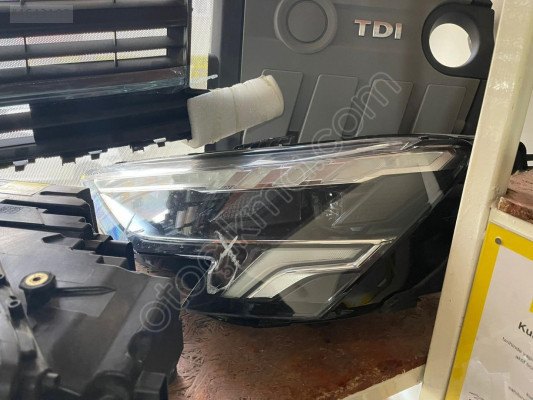 AUDI A3 SAĞ SOL FAR 2021/2023
