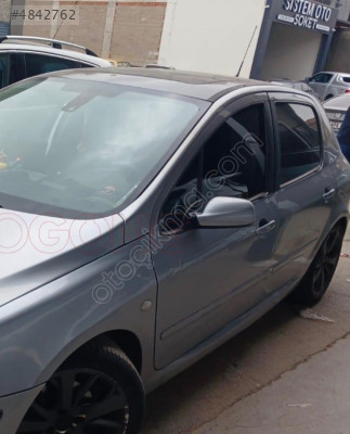 Peugeot 307 sol ön kapı sol arka kapı sol iki kapı