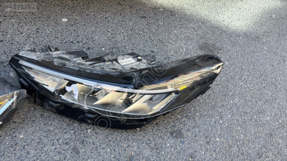 Kuga sol far