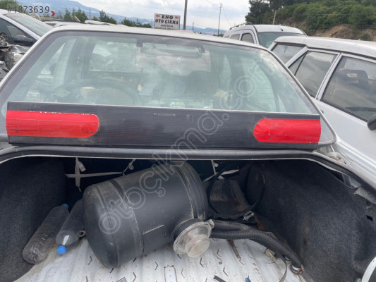 Renault 19 Hatchback arka reflektör