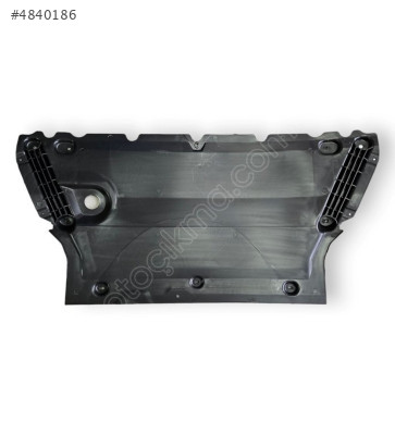 8W0863821B A4 2016 MOTOR ALT PLASTİK MUHAFAZA