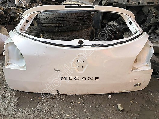 2013 Megan 3 arka bagaj