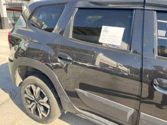 DACİA DUSTER SAĞ ARKA KAPI ORİJİNAL SÖKME