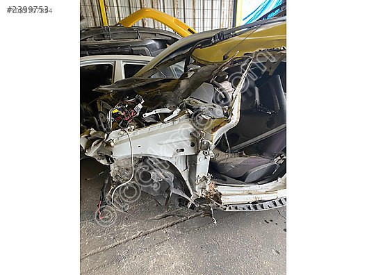 Dacia duster hurda belgeli parça parca satılık