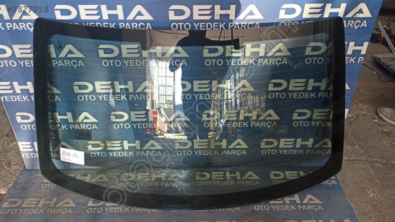 AUDİ A4 ÇIKMA ORJİNAL ARKA CAM