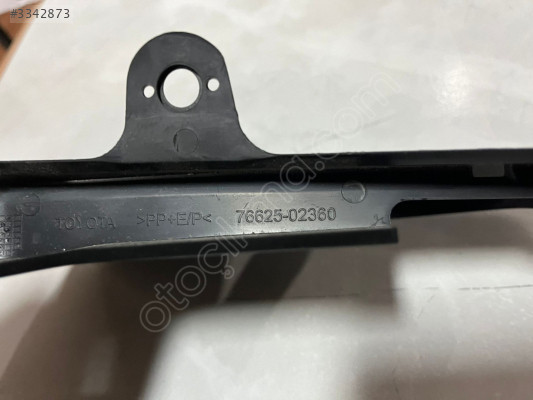 Orjinal Toyota Corolla 13-18 Sağ Arka Paçalık 76625-02360 Bursa