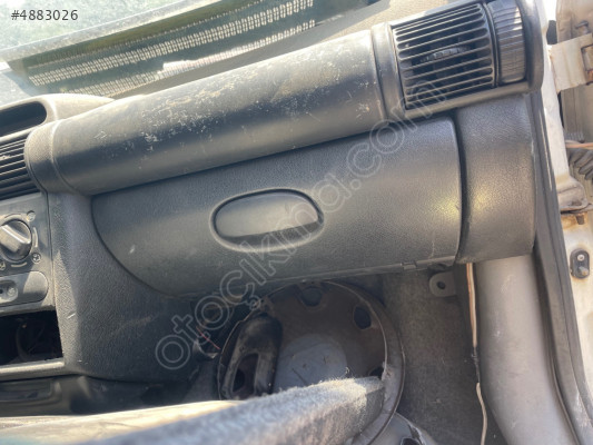 Opel Combo torpido kapağı