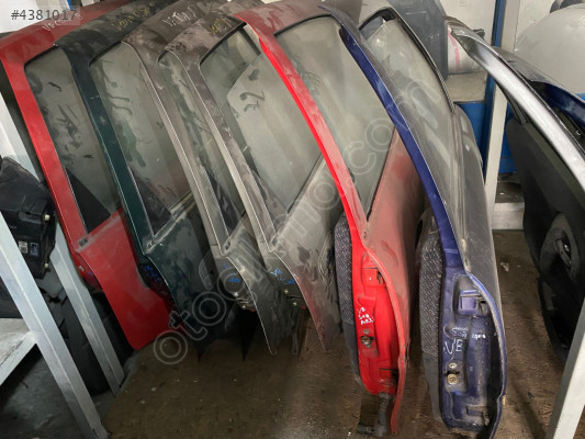 OPEL VECTRA B SOL ARKA KAPI ORİJİNAL HATASIZ
