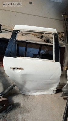 DACİA DUSTER SAĞ ARKA KAPI ÇIKMA
