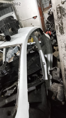 RENAULT CLİO 5 SOL ARKA ÇAMURLUK