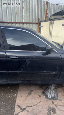 BMW E39 SAĞ ÖN KAPI