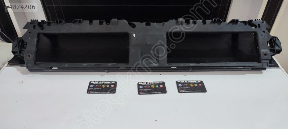8W080777 Audi A4 PANEL BRAKETİ