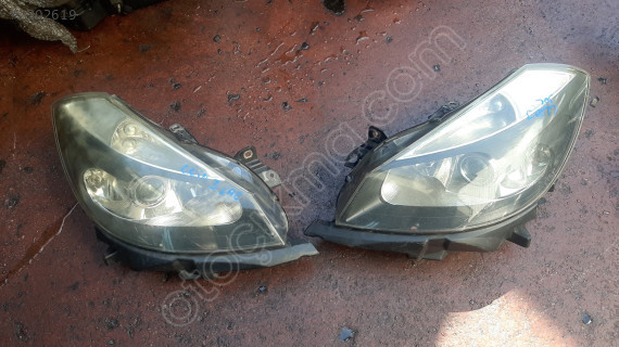 RENAULT CLİO 3 SAĞ SOL MERCEKLİ FAR ÇIKMA ORJİNAL PARÇA