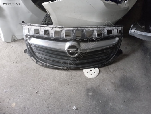 2018 model opel om panjur